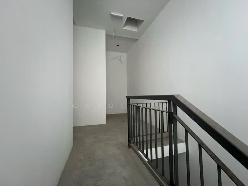 Shop / Office for Sale in Aspen Vision City (Batu Kawan) - Carol Lau - Corridor - PropertyGuru.com.my