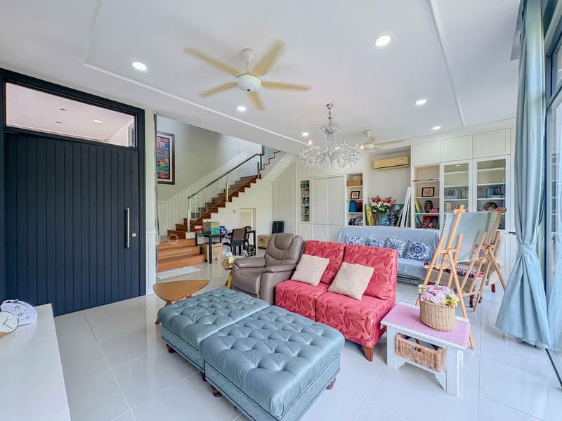 Semi-Detached House for Sale in Seri Kembangan (Selangor) - Iqbal Rafei - Living Room - PropertyGuru.com.my