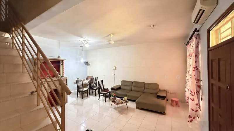 2-storey Terraced House for Sale in Bukit Indah 2 (Iskandar Puteri (Nusajaya)) - Samantha Teng - Living Room - PropertyGuru.com.my