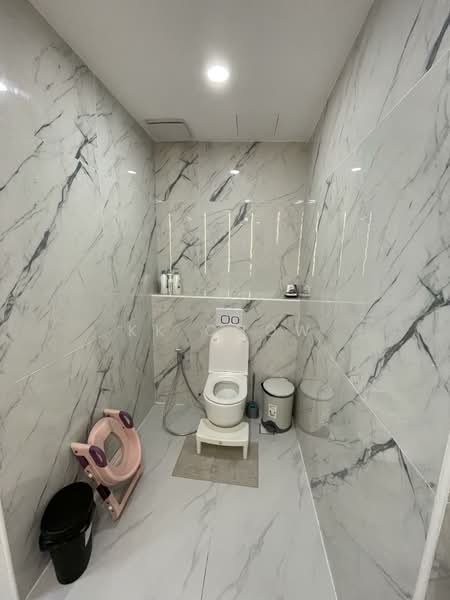 Twin Villa for Sale in Bukit Kiara (Kuala Lumpur) - KK Chow - Bathroom - PropertyGuru.com.my
