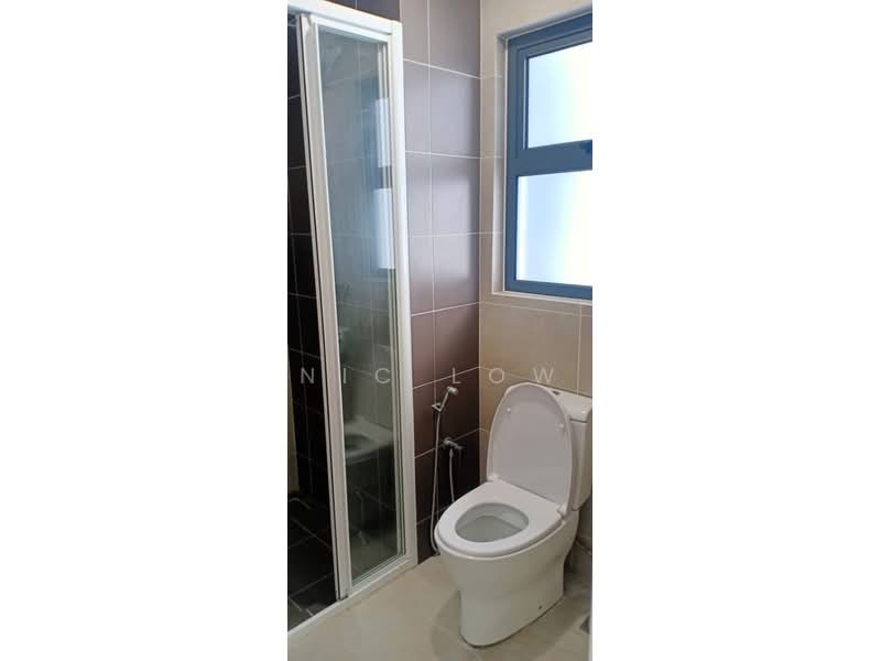 Kondominium untuk Disewa di Lakeville Residence - Nic Low - Bathroom - PropertyGuru.com.my