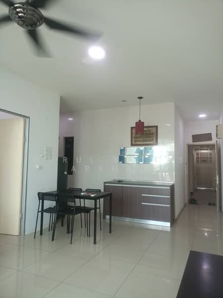Service Residence for Sale at Vista Alam - Nurul Balkis Arshad - Dining Room - PropertyGuru.com.my