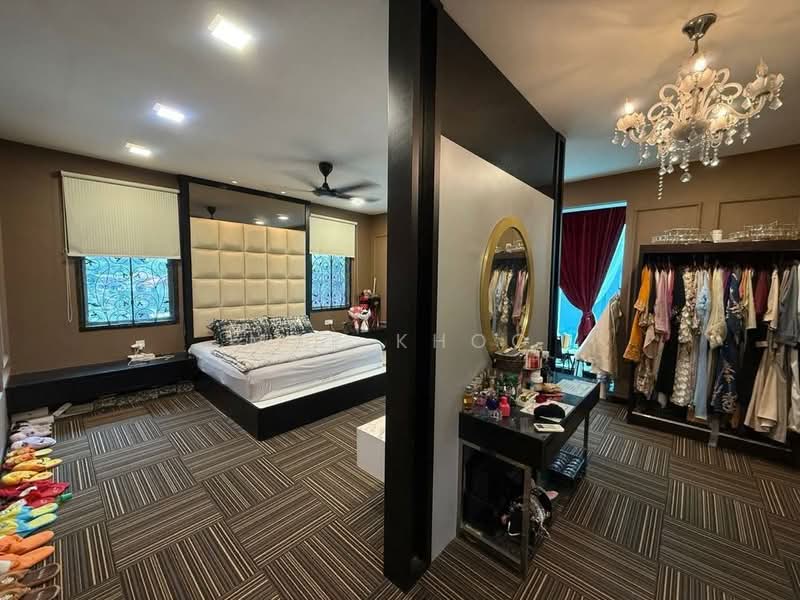 Cluster House for Sale in Johor Bahru (Johor) - May Khoo - Master Bedroom - PropertyGuru.com.my