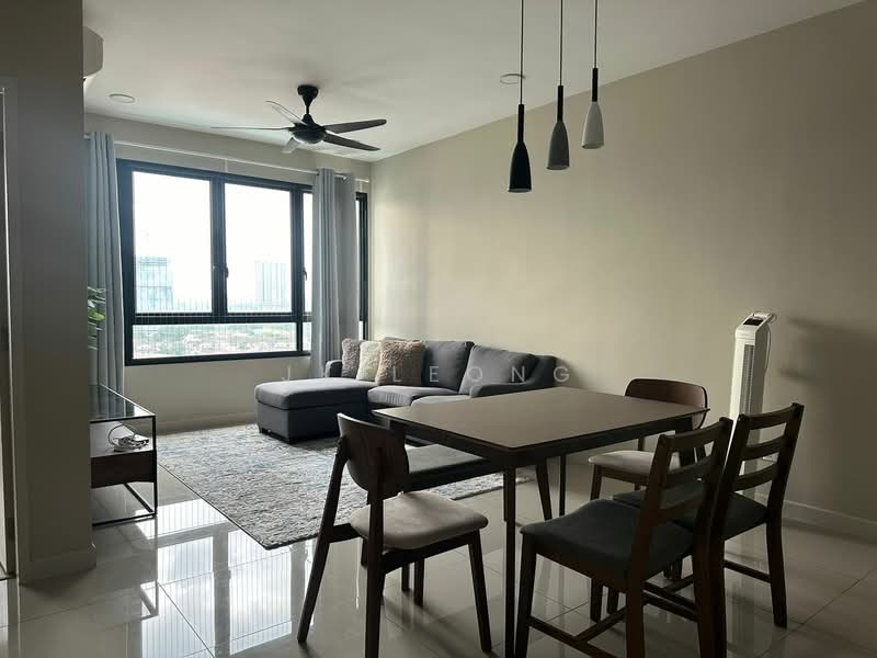 Servis Apartment untuk Dijual di Tuan Residency - JK Leong - Living Room - PropertyGuru.com.my