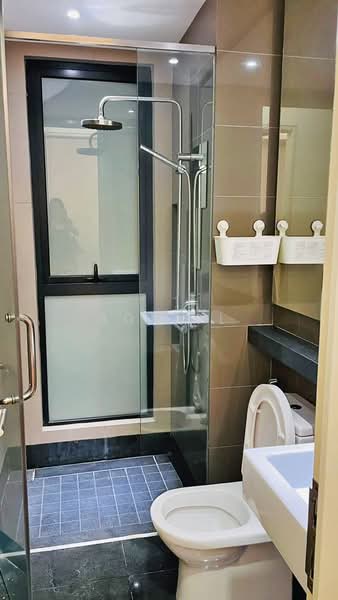 Servis Apartment untuk Disewa di Residency V - Bor SL - Bathroom - PropertyGuru.com.my