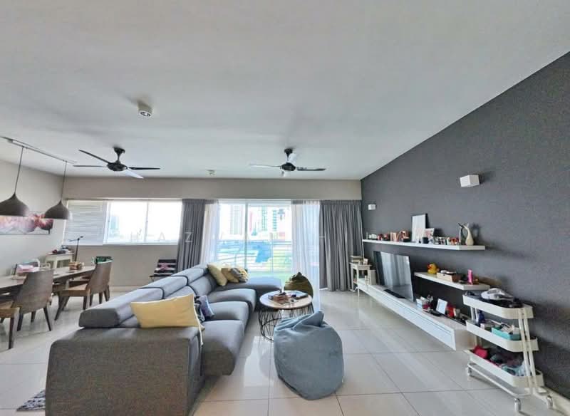 Kondominium untuk Dijual di The Residence Condominium @ TTDI - Hazwan Hilmi - Living Room - PropertyGuru.com.my