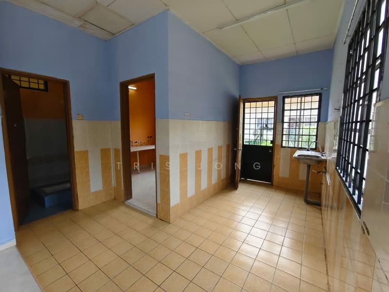 1-storey Terraced House for Sale in Antara Gapi (Ulu Yam) - Tris Jong - Interior - PropertyGuru.com.my