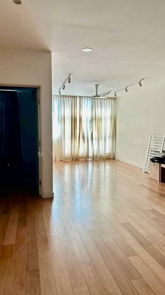 Servis Apartment untuk Disewa di Vista Alam Serviced Apartment - Mohamad Ariff - Living Room - PropertyGuru.com.my