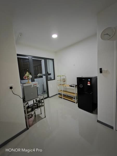 Service Residence for Rent at United Point (Residensi Berpadu) - JK Leong - Kitchen - PropertyGuru.com.my