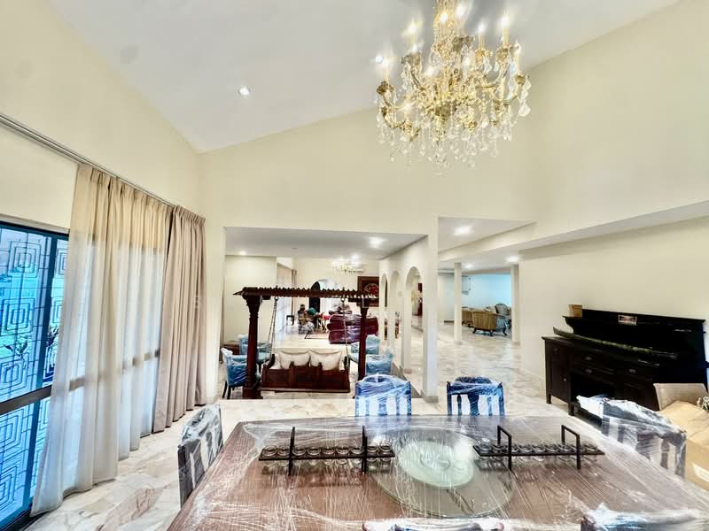 Bungalow for Rent in Seksyen 9 (Petaling Jaya) - Samuel Pan - Living Room - PropertyGuru.com.my