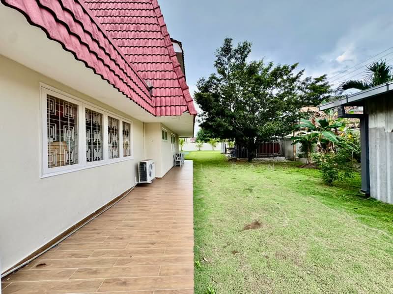 Bungalow for Rent in Seksyen 9 (Petaling Jaya) - Samuel Pan - Exterior - PropertyGuru.com.my