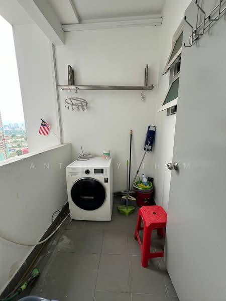 Servis Apartment untuk Disewa di TR Residence - Anthony Tham - Balcony - PropertyGuru.com.my