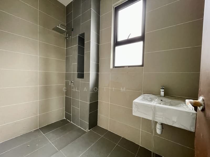 Terraced House for Sale in Bandar Kinrara Seksyen 1 (Bandar Kinrara) - ChaoLim . - Bathroom - PropertyGuru.com.my