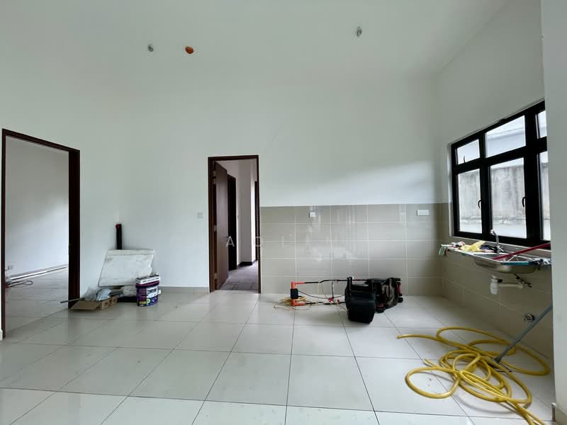 Terraced House for Sale in Bandar Kinrara Seksyen 1 (Bandar Kinrara) - ChaoLim . - Kitchen - PropertyGuru.com.my