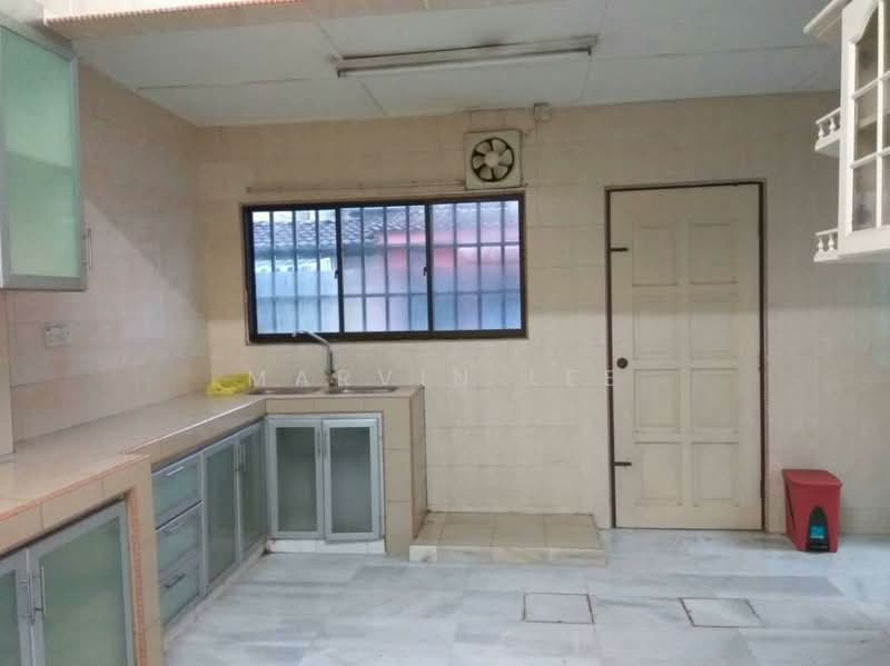 1.5-storey Terraced House for Sale in Taman Sri Melati (Selayang) - Marvin Lee - Kitchen - PropertyGuru.com.my