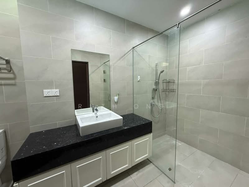 Condominium for Rent at One Tanjong Condominium - Ruth Ong - Bathroom - PropertyGuru.com.my