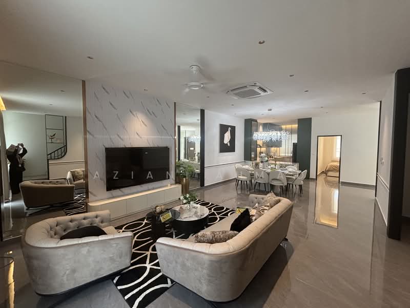 2-storey Terraced House for Sale in Bandar Baru Bangi (Selangor) - Aziani Ahmad - Living Hall - PropertyGuru.com.my