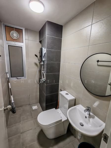 Servis Apartment untuk Disewa di MIRAI Residences - Christine Yen - Bathroom - PropertyGuru.com.my