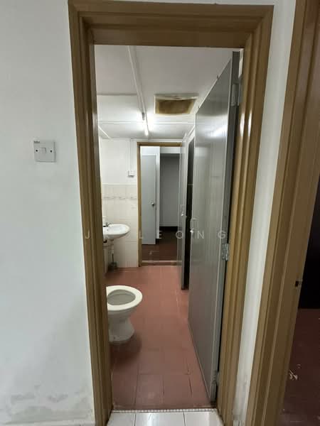 Apartment for Sale at Vista Saujana - JK Leong - Bathroom - PropertyGuru.com.my