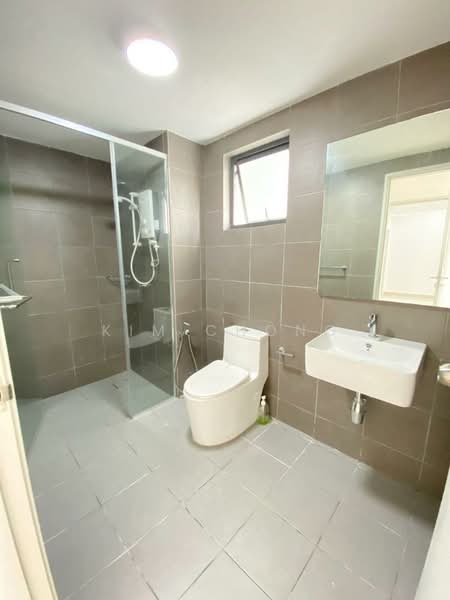 Servis Apartment untuk Disewa di Berkeley Uptown - Kim Chong - Bathroom - PropertyGuru.com.my