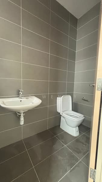 Cluster House for Sale in Taman Mount Austin (Tebrau) - JB Wendy - Bathroom - PropertyGuru.com.my