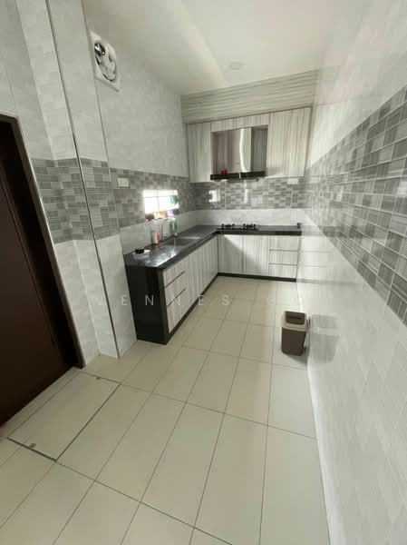 Rumah Teres 3 Tingkat untuk Dijual di Nusa Sentral (Iskandar Puteri (Nusajaya)) - Wennes Go - Kitchen - PropertyGuru.com.my