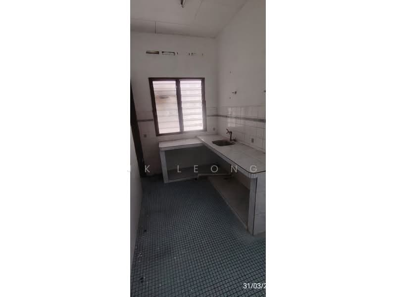 Semi-Detached House for Sale in Puchong (Selangor) - JK Leong - Kitchen - PropertyGuru.com.my