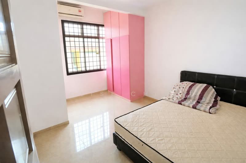 2-storey Terraced House for Sale in Taman Universiti (Skudai) - Elise Chia - Bedroom - PropertyGuru.com.my