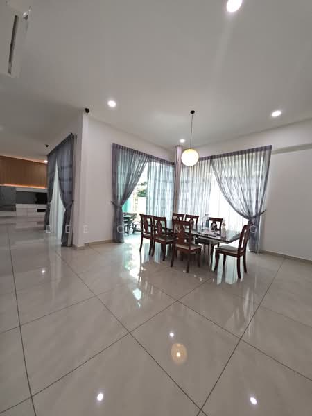 Semi-Detached House for Sale in Johor Bahru (Johor) - Bee Chin Ang - Dining Room - PropertyGuru.com.my