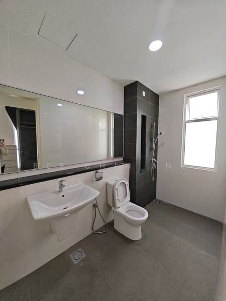 Semi-Detached House for Sale in Johor Bahru (Johor) - Bee Chin Ang - PropertyGuru.com.my