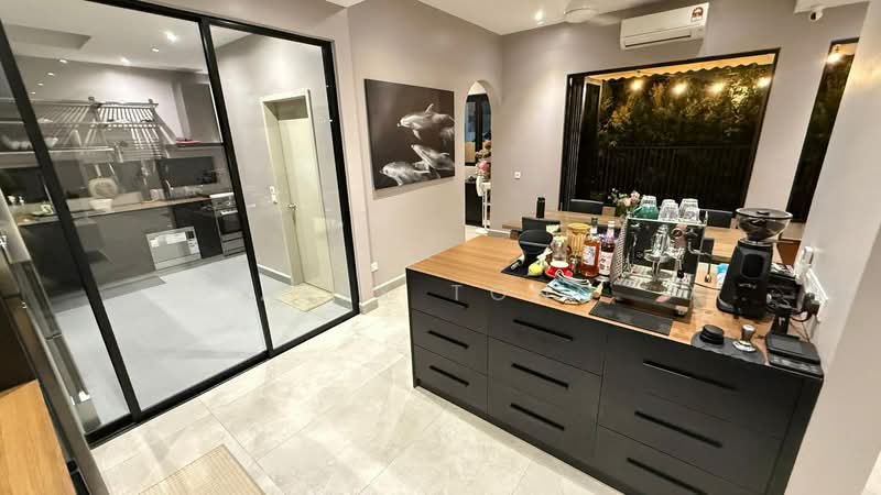 Rumah Teres 2 Tingkat untuk Disewa di Kota Kemuning (Shah Alam) - Alex Tong - Kitchen - PropertyGuru.com.my