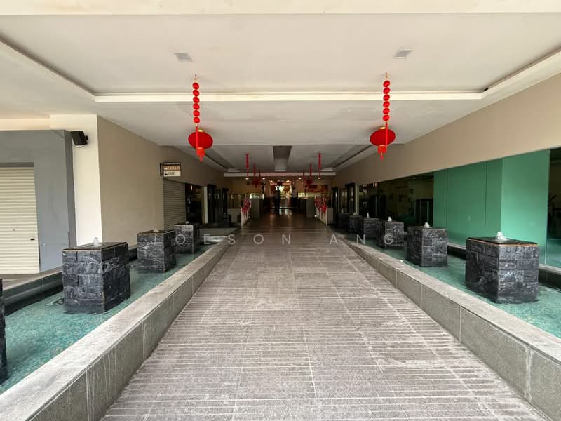 Service Residence for Rent at Suasana Bukit Ceylon / Raja Chulan Residences - joeson ang - Lobby - PropertyGuru.com.my