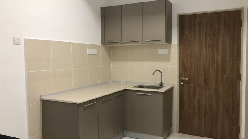 Condominium for Rent at Green Beverly Hills - Residensi Lili - Yan . - Kitchen - PropertyGuru.com.my