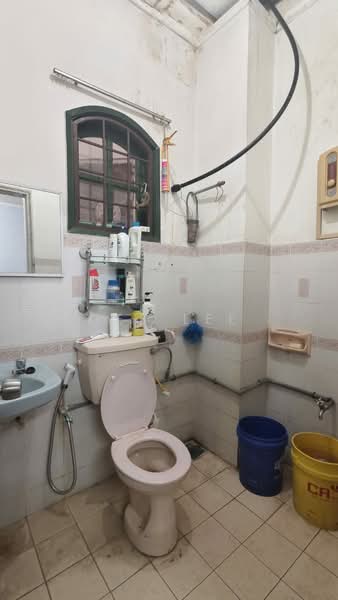 2-storey Terraced House for Sale in Taman Melawati (Ulu Kelang) - GEE Lee - Bathroom - PropertyGuru.com.my