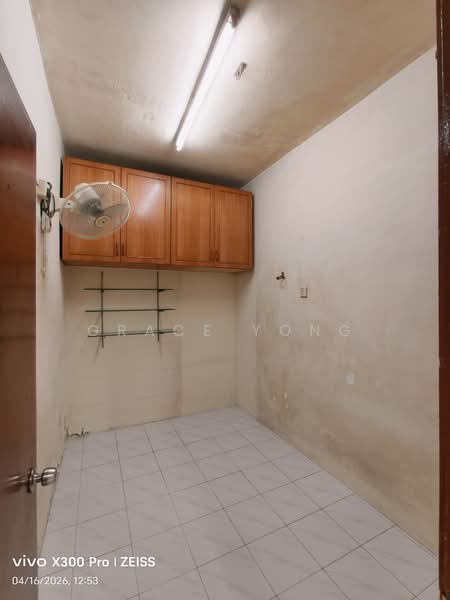 Rumah Flat untuk Dijual di Taman Sri Endah Flat - Grace Yong - PropertyGuru.com.my