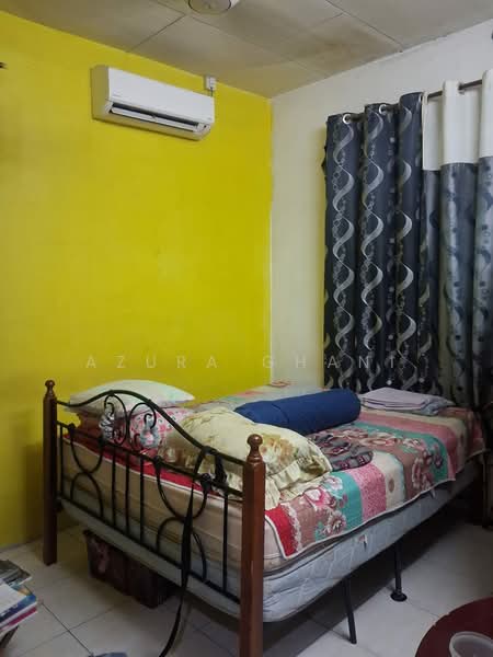 Rumah Teres 1 Tingkat untuk Dijual di Padang Serai (Kedah) - Azura Ghani - Bedroom - PropertyGuru.com.my