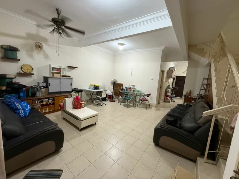 Rumah Teres 2 Tingkat untuk Dijual di Kulai (Johor) - Yaoyao Property - Living Room - PropertyGuru.com.my