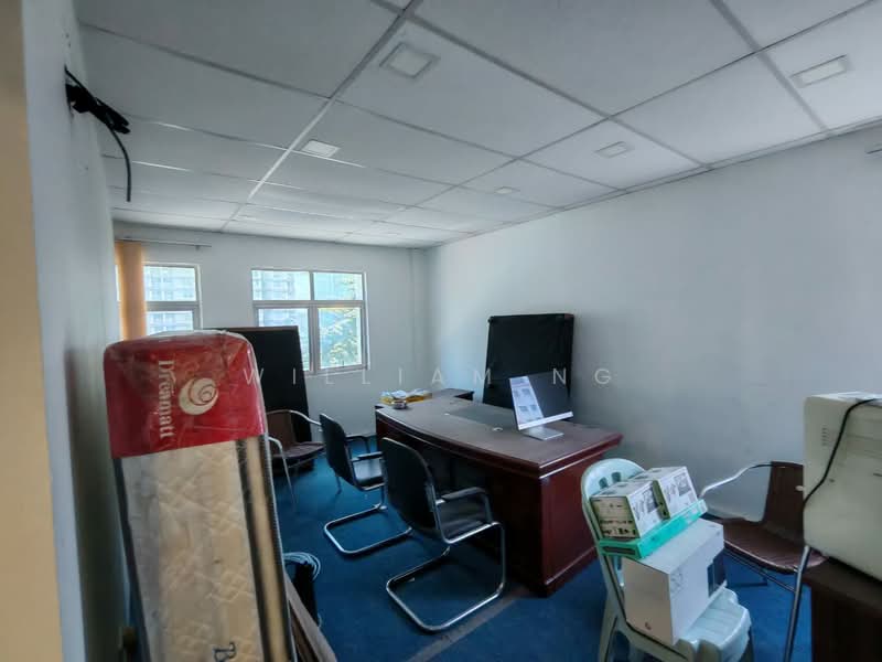 Office for Rent in Taman Maluri (Cheras) - William Ng - Interior - PropertyGuru.com.my