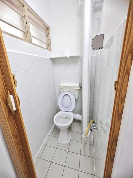 Rumah Flat untuk Disewa di Green Garden - Andy Lee - Bathroom - PropertyGuru.com.my