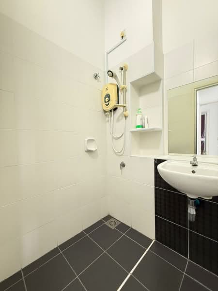 2-storey Terraced House for Rent in Iskandar Puteri (Nusajaya) (Johor) - Alisa Liang - Bathroom - PropertyGuru.com.my