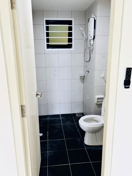 Service Residence for Rent at Edusphere - Dasha Jason - Bathroom - PropertyGuru.com.my