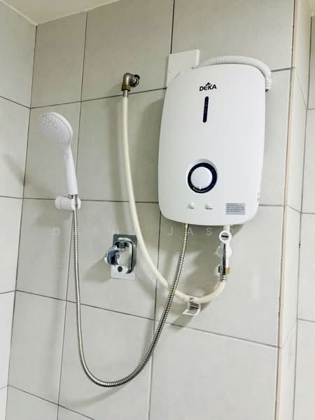 Service Residence for Rent at Edusphere - Dasha Jason - Bathroom - PropertyGuru.com.my