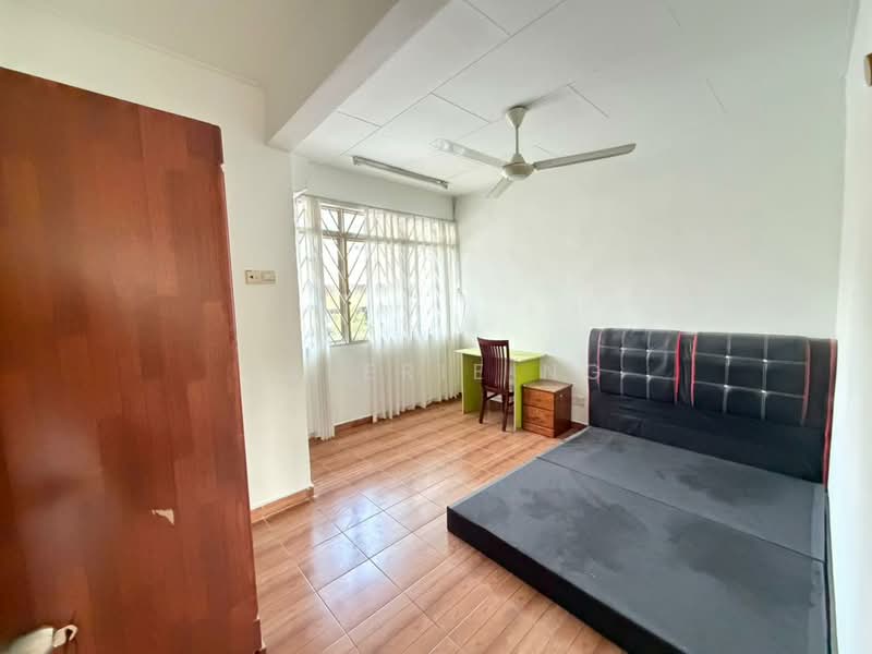 Rumah Teres 2 Tingkat untuk Dijual di Kepong (Kuala Lumpur) - Valerie Ng - Bedroom - PropertyGuru.com.my