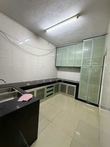 Rumah Teres 2 Tingkat untuk Dijual di Kepong (Kuala Lumpur) - Valerie Ng - Kitchen - PropertyGuru.com.my