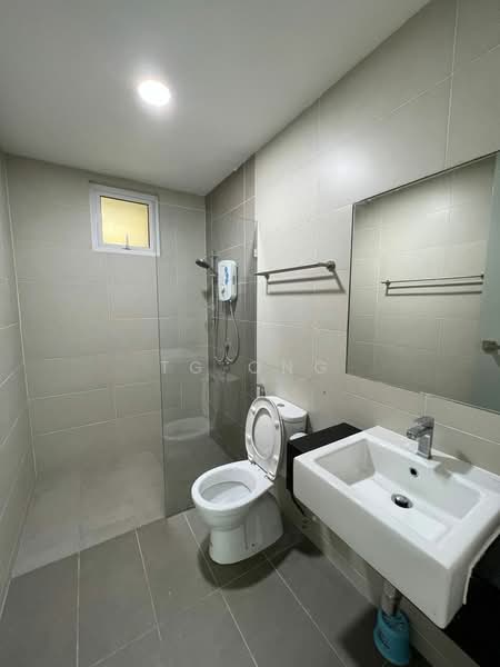 Kondominium untuk Disewa di Tropicana Bay Residences - TG Ong - Bathroom - PropertyGuru.com.my