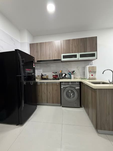 Service Residence for Rent at Country Garden Central Park - Ruby Liang - Kitchen - PropertyGuru.com.my