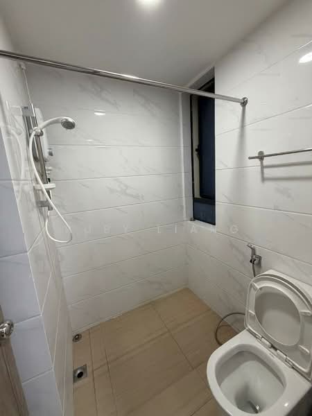 Service Residence for Rent at Country Garden Central Park - Ruby Liang - Bathroom - PropertyGuru.com.my