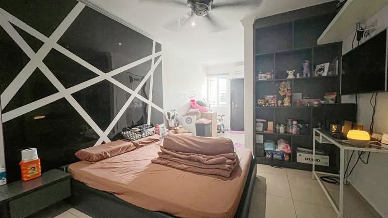 2-storey Terraced House for Sale in Bandar Sri Damansara (Selangor) - Suki Tan - Bedroom - PropertyGuru.com.my