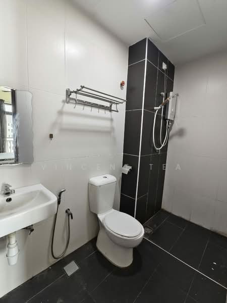 Apartment for Rent at The Garden Residences - Vincent Tea - Bathroom - PropertyGuru.com.my