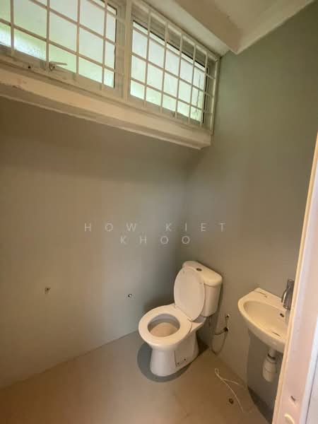 Bungalow for Rent in Ampang Jaya (Ampang) - How Kiet Khoo - Bathroom - PropertyGuru.com.my